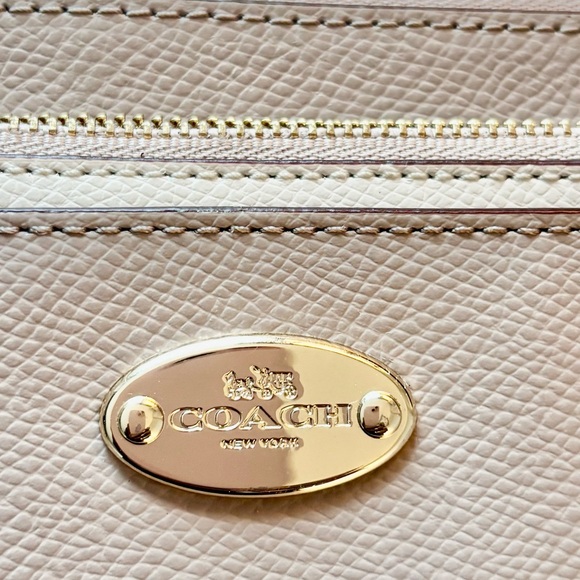 Coach handbag - Picture 11 of 11